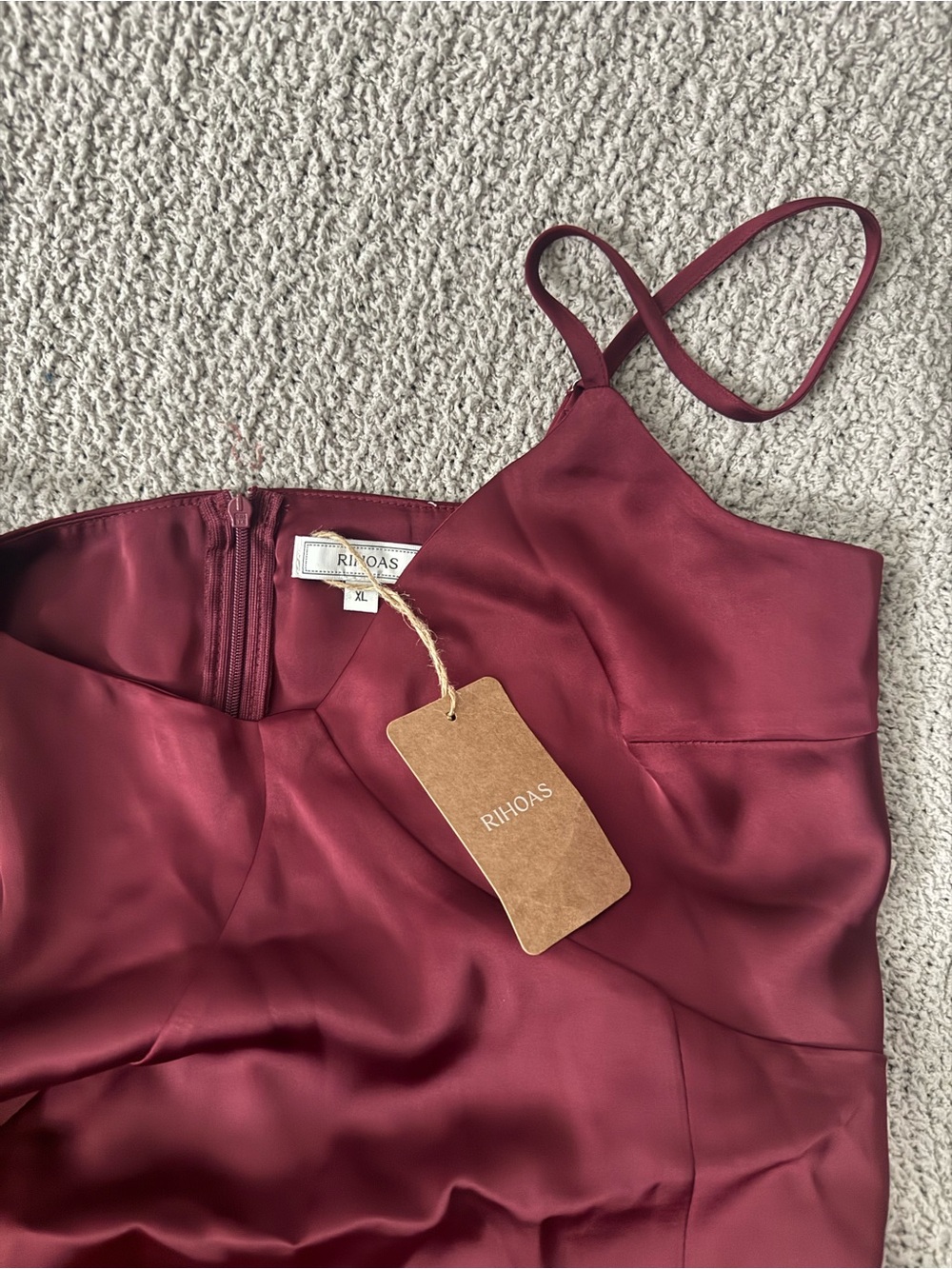 RIHOAS Satin Flowy Maxi Dress in Burgundy - Picture 2 of 5